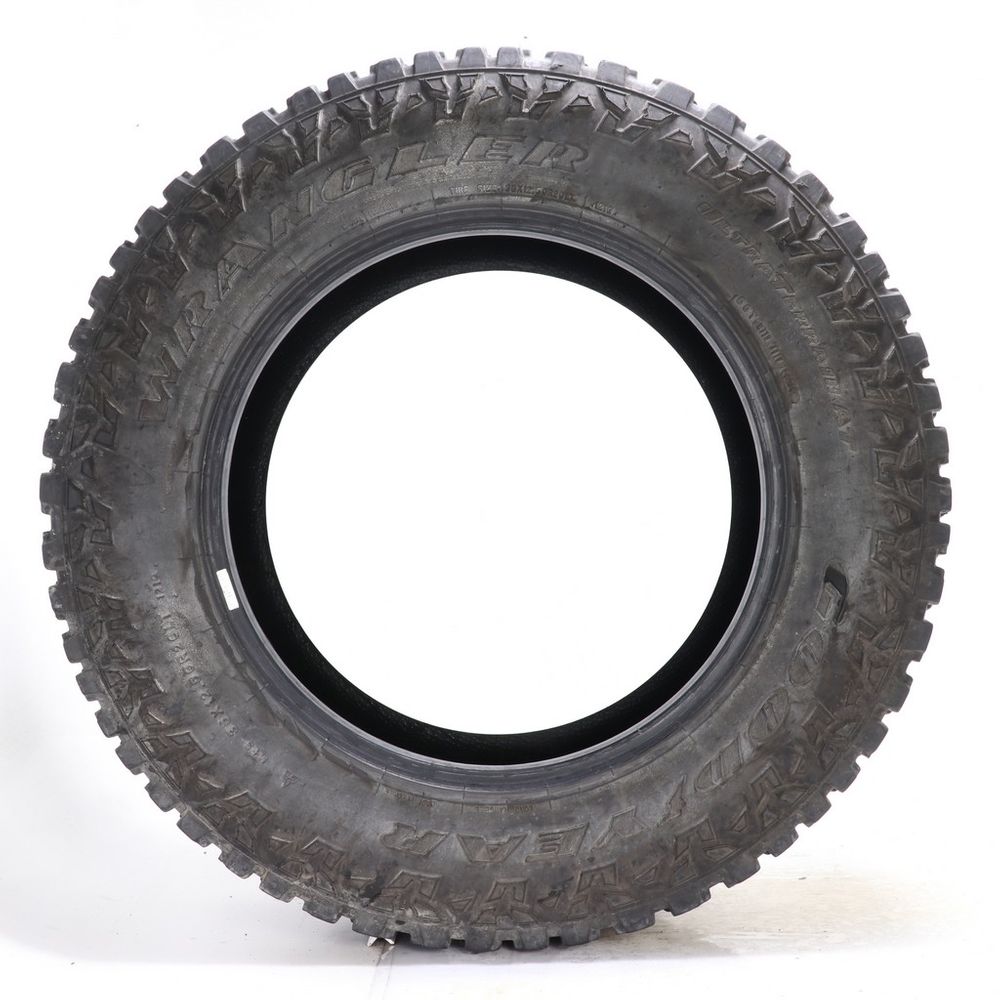 Used LT 35X12.5R20 Goodyear Wrangler Ultra Terrain AT 121Q E - 7.5/32 - Image 3