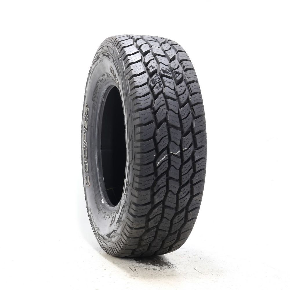 New LT 275/70R18 Cooper Discoverer A/T 125/122S - 16/32 - Image 1