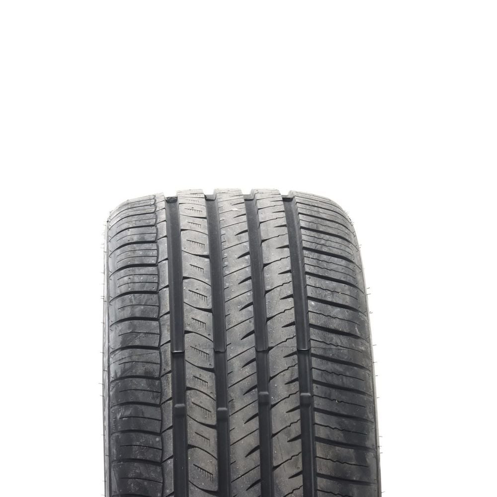 New 225/35R20 Evoluxx Capricorn UHP 90W - Image 2