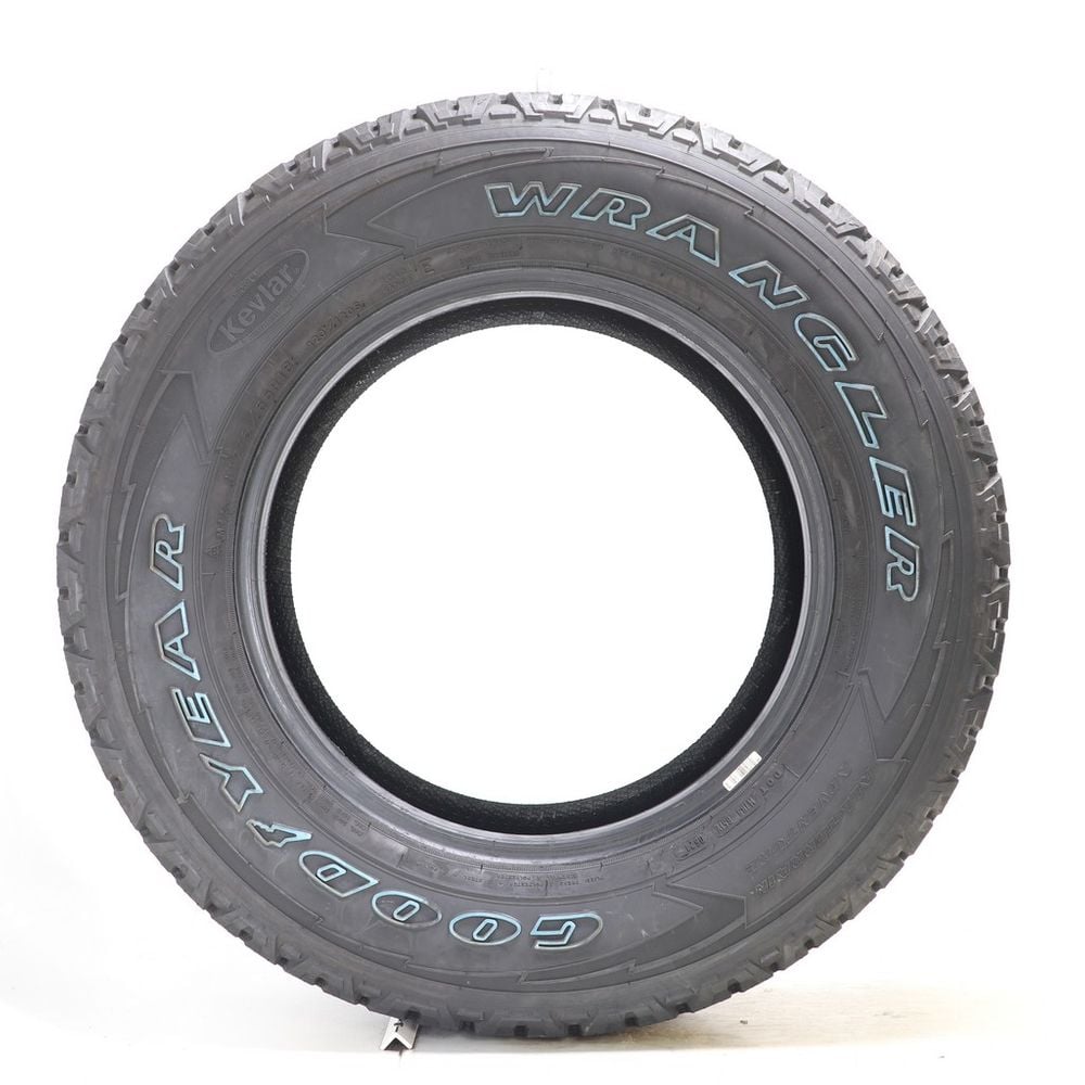 Set of (2) Used LT 275/65R18 Goodyear Wrangler All-Terrain Adventure Kevlar 123/120S E - 9.5-10.5/32 - Image 6