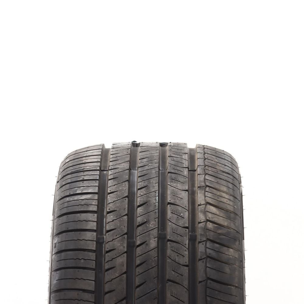 New 245/40R19 Evoluxx Capricorn UHP 98Y - Image 2