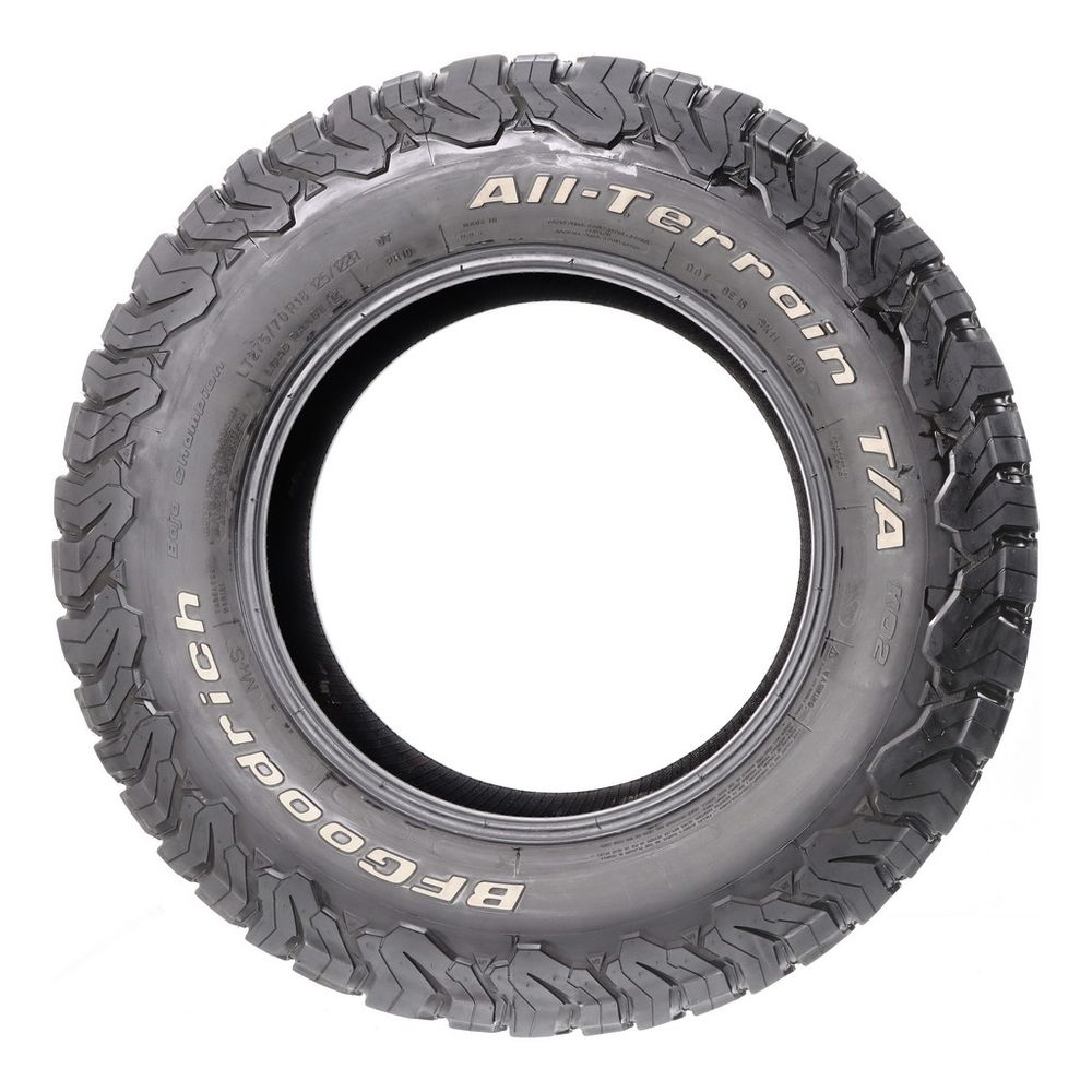 Set of (2) Used LT 275/70R18 BFGoodrich All-Terrain T/A KO2 125/122R E - 8/32 - Image 3