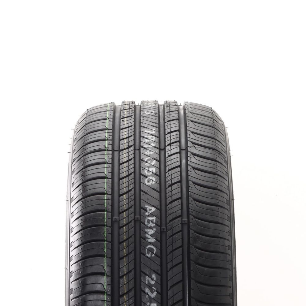 New 225/55R18 Hankook Kinergy GT 98H - Image 2