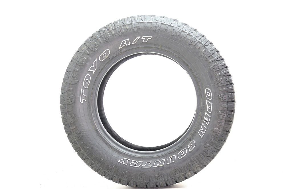 Used LT 275/65R18 Toyo Open Country A/T II 123/120S E - 14.5/32 - Image 3