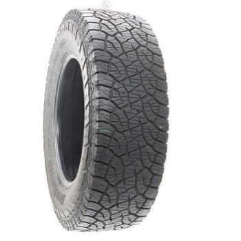 Set of (2) Used LT37X12.5R20 Kumho Road Venture AT52 126R - 12/32