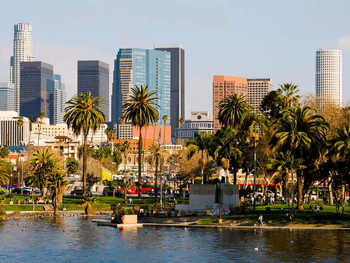 What tires do you need for Los Angeles weather?